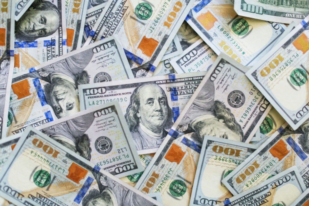 Your Guide To Navigating Actions After Losing A Job: Managing Cash Flow And Resources